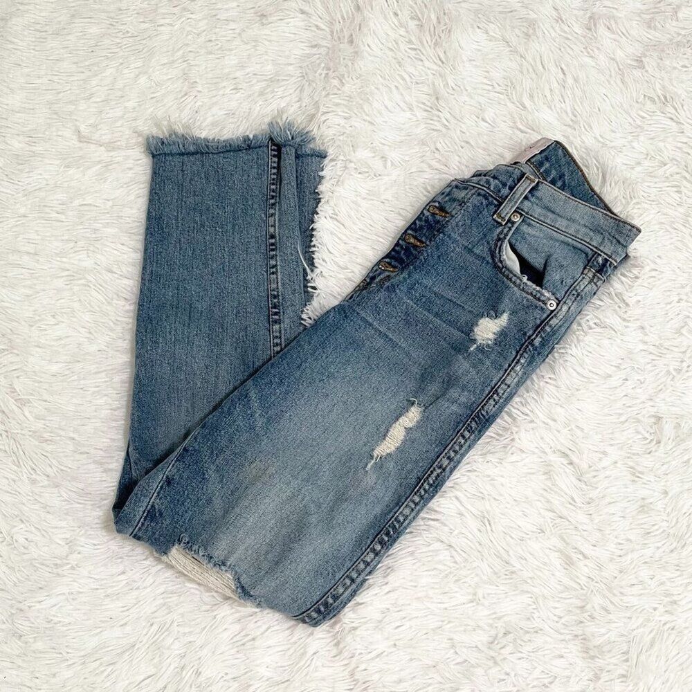 Women REVICE Distressed Skinny Denim Jeans in Medium Washed Blue Size 26